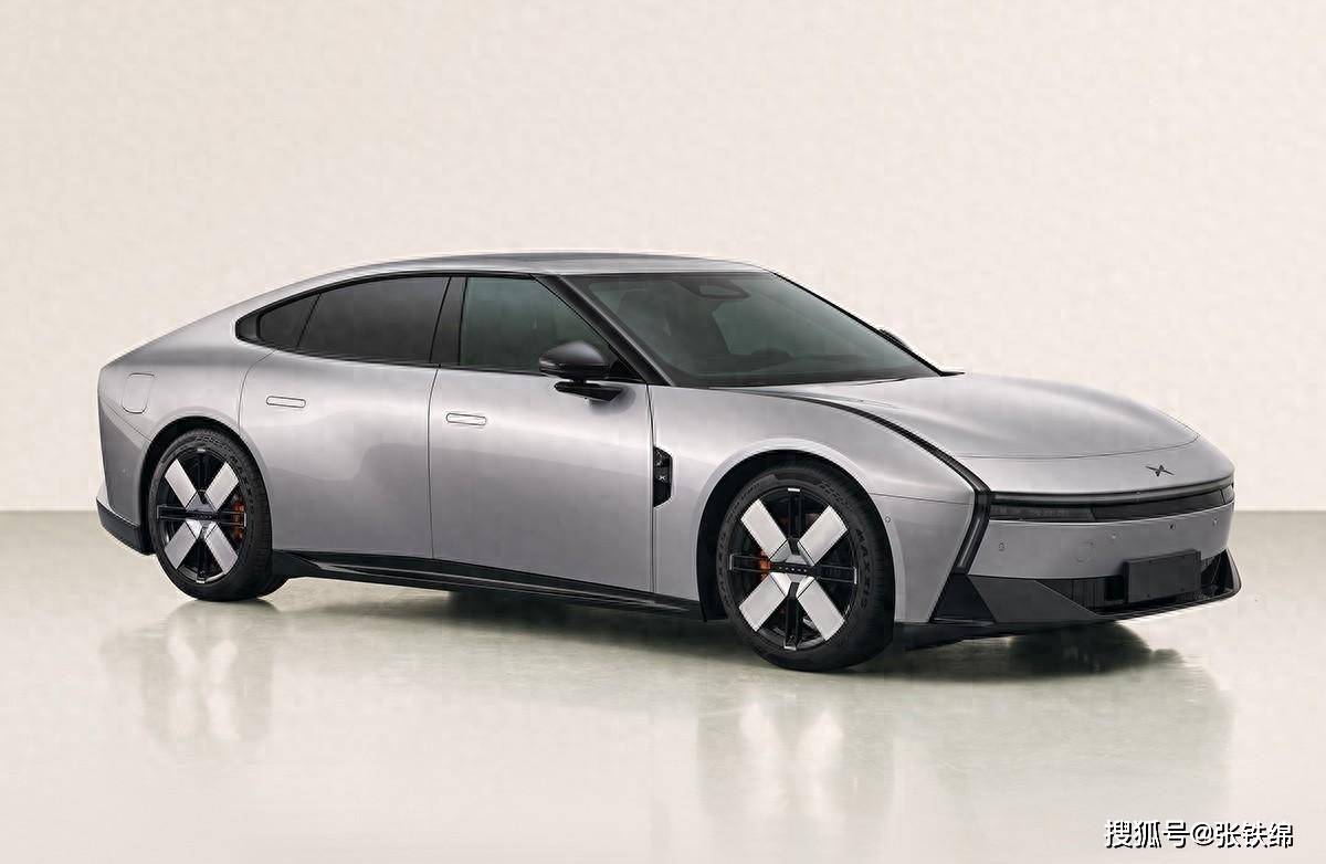 新款小鹏P7更多信息外观很年轻运动续航可达820km年内上市(图1)