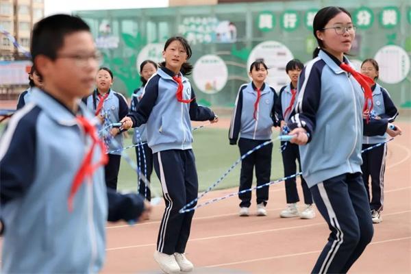 体育中考改革观察丨“小眼镜”“小胖墩”少了吗？(图4)