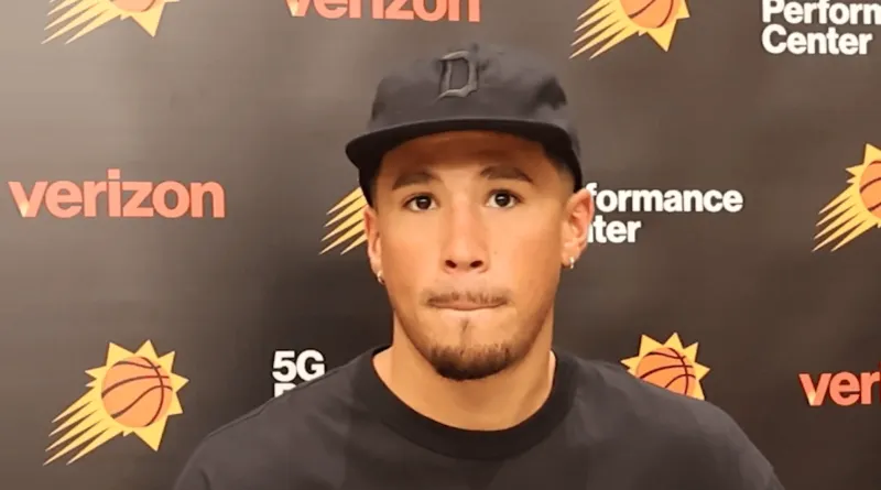 流言板]布克谈杰伦-格林：他无疑具有极高的天赋和出色的运动能力