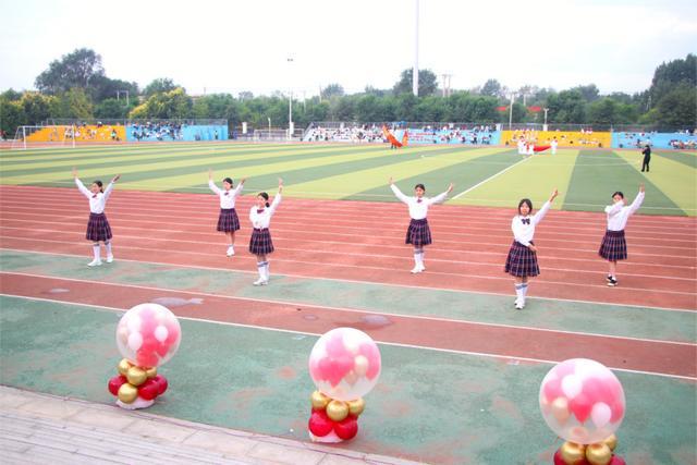 锦州新世纪博雅实验学校秋季运动会成功举办！聚力强国梦绽荣光