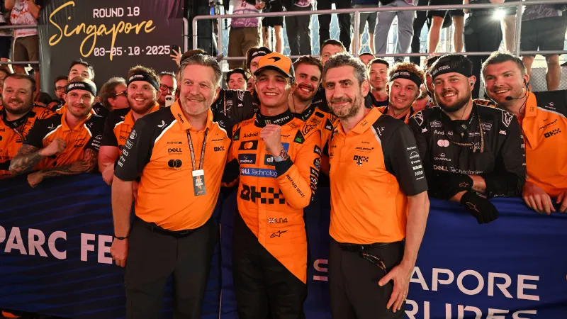 流言板]F1新加坡站数据：迈凯伦与红牛并肩创最早夺冠纪录(图2)