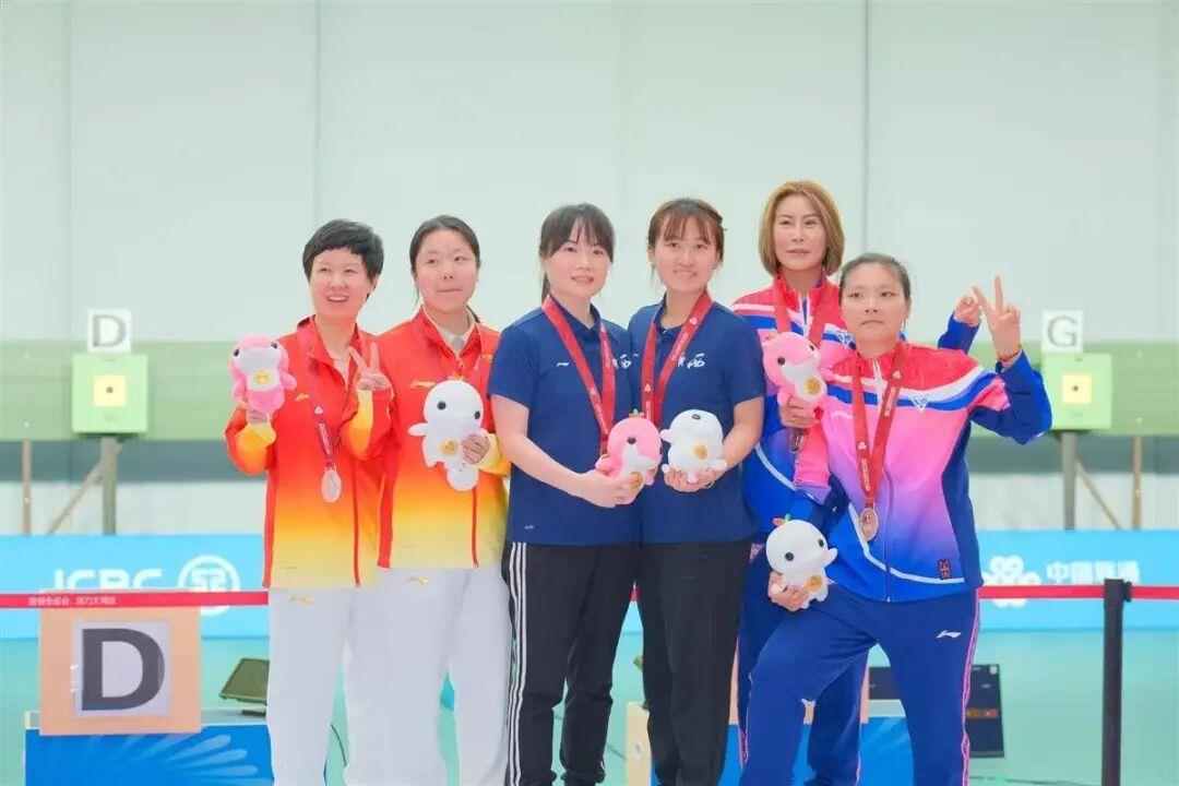 战胜奥运冠军摘银 湖北选手阮梦颖夺得“十五运”女子10米气手枪亚军