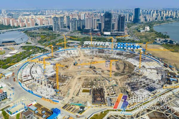 宁波奥体中心二期主体育场建设正酣(图2)