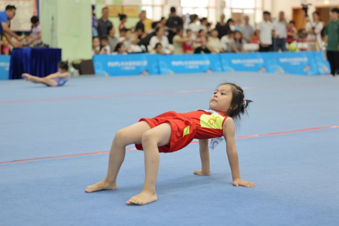 2025年体操等级比赛（广西南宁站）开赛！近400名不同年龄段运动员展开角逐