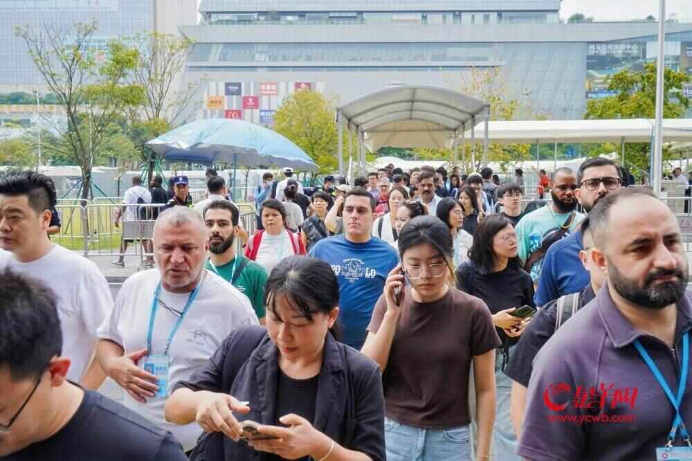 第138届广交会第三期启幕：“智慧医疗”首秀惊艳“体育旋风”预热全运(图3)