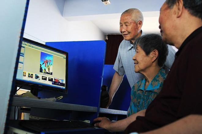 为什么说瑜伽是完美老年运动？身心结合的特殊益处(图3)