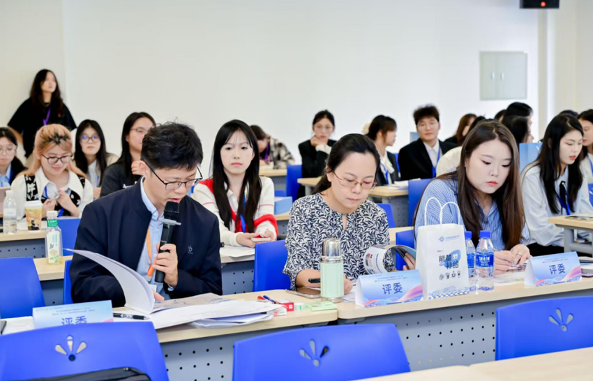 第十届中国数据新闻大赛暨首届AIGC应用大赛全国总决赛成功举办(图5)