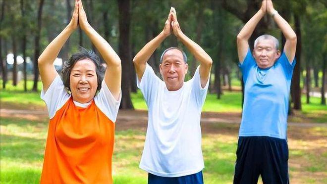 老年人运动安全装备：护膝护腰有必要佩戴吗(图5)