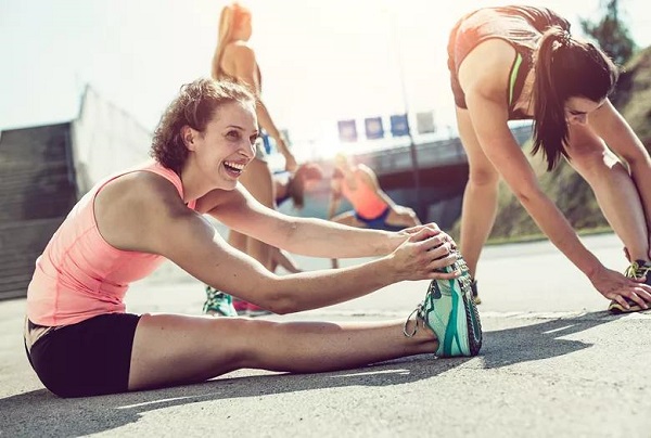 体育资讯AI速递：昨夜今晨体育热点一览 丨2025年12月6日