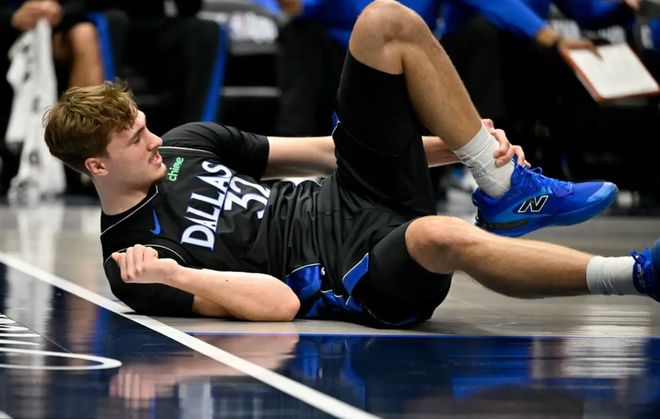 星空NBA体育赛季中期评比：约老师与队友的争夺战！(图4)