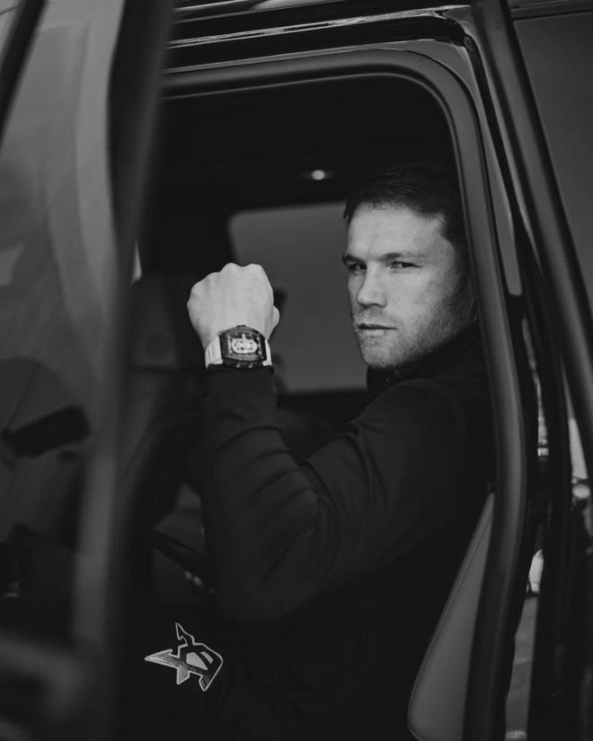 职业拳击吸金能力尽显多位拳手上榜全球体育富豪百强(图1)