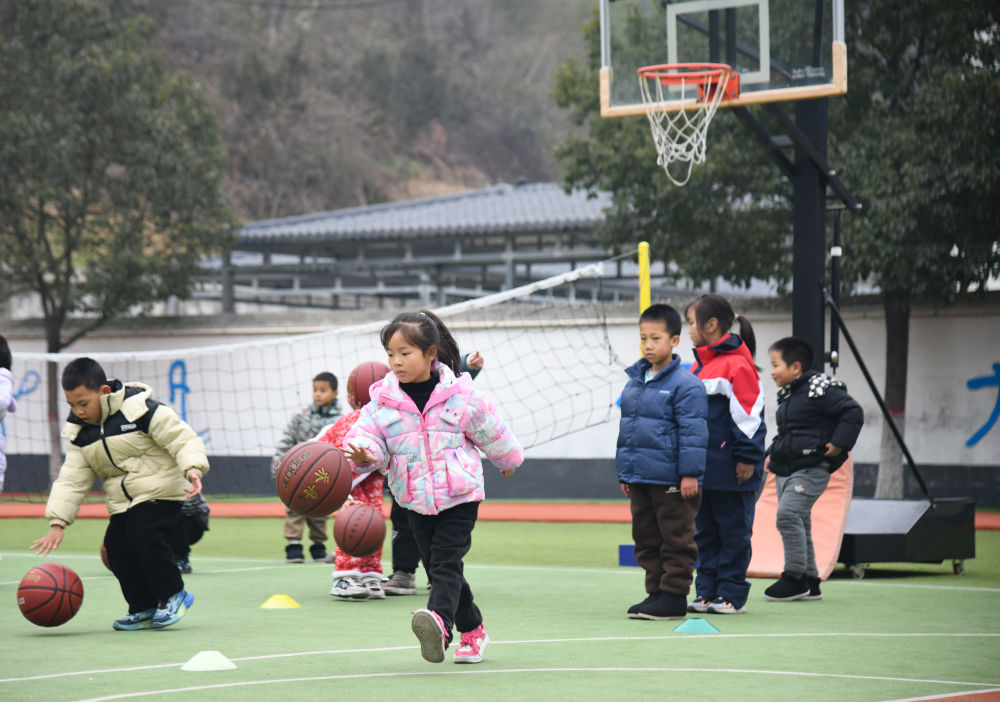 习近平总书记关切事｜中国体育逐梦正当时（上篇）(图8)