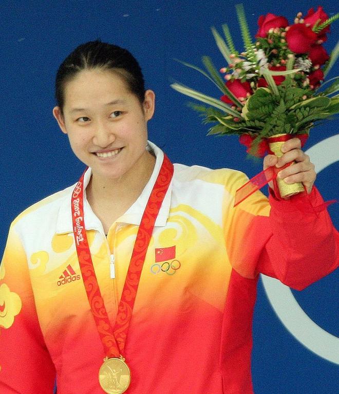 连娶3位徒弟将奥运冠军变主妇毁掉队员前途的他能有多离谱？(图4)