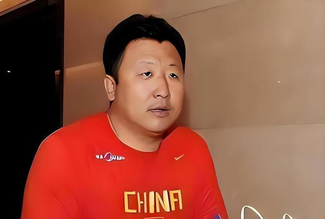 连娶3位徒弟将奥运冠军变主妇毁掉队员前途的他能有多离谱？(图15)
