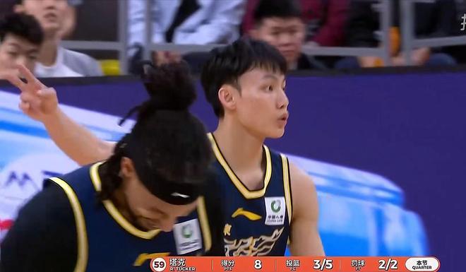 广东大胜广厦！赛后数据一清二楚 不是奎因 赢球最大功臣是他！(图3)