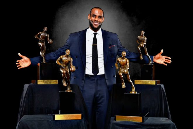 第19次季后赛！官网19项数据致敬詹姆斯：体育史上最伟大球员之一(图5)