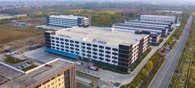 户外运动装备供应链：上天马运动从装备到鞋服一站式采购(图1)