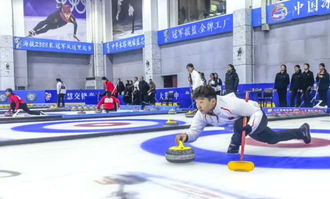 冰雪头条：高校冰雪特色专业布局提档升级；运动首次被纳入青海省运会竞赛项目；2026河北省赛事经济暨户外运动产业大会在涞源启幕……(图4)