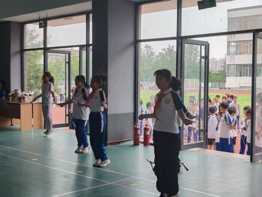 淄博市博山区四十亩地小学开展体育检测活动(图1)